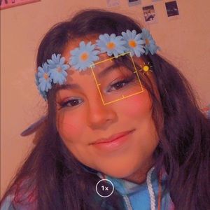 Meet your Posher, Juliana